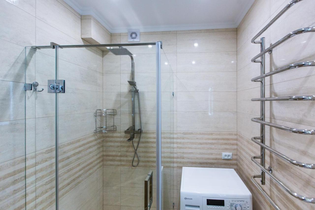 Avangard Kulisha 6B Apart Lviv Buitenkant foto